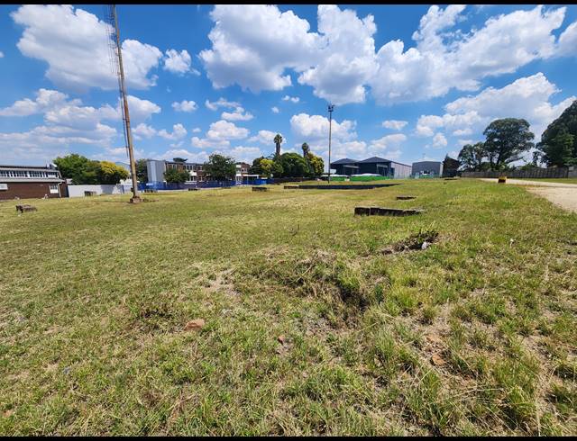 6,000M² INDUSTRIAL YARD TO LET IN WADEVILLE